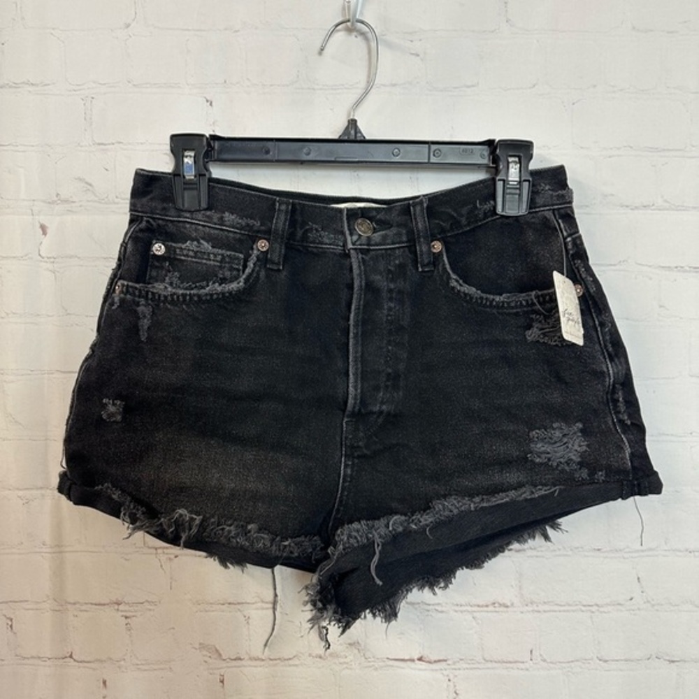 We The Free Black Distressed Women Shorts
